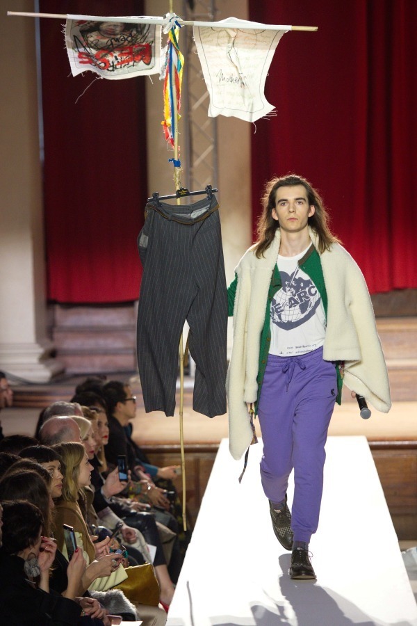 ヴィヴィアン・ウエストウッド(Vivienne Westwood) 2019-20年秋冬ウィメンズ&メンズコレクション  - 写真40