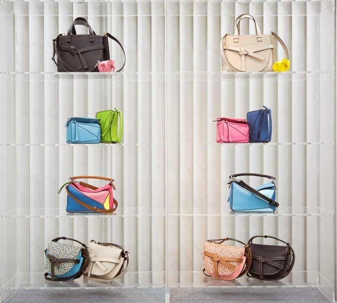 ロエベ(LOEWE) ロエベ展2019 バルーン バッグ｜写真1