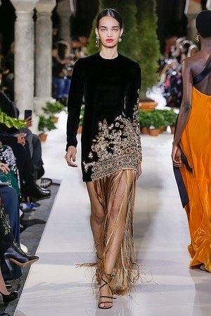 オスカー デ ラ レンタ(Oscar de la Renta) 2019-20年秋冬ウィメンズコレクション  - 写真17