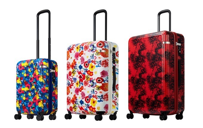 蜷川実花「M / mika ninagawa」のスーツケース、ボディ一面に鮮やかな花をプリント｜写真2
