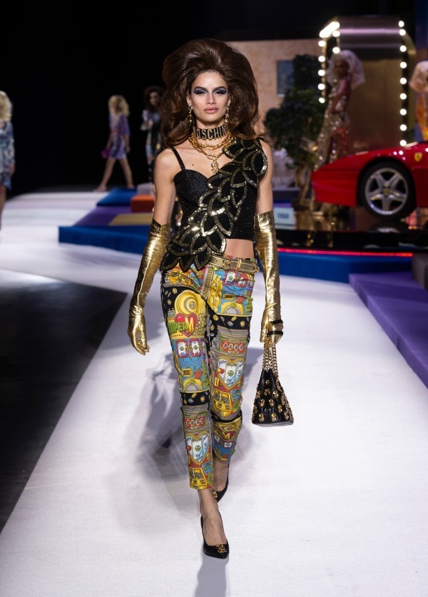 モスキーノ(MOSCHINO) 2019-20年秋冬ウィメンズコレクション  - 写真11