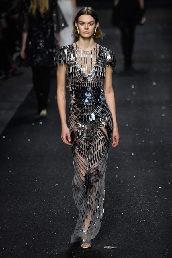 アルベルタ フェレッティ(ALBERTA FERRETTI) 2019-20年秋冬ウィメンズコレクション  - 写真55