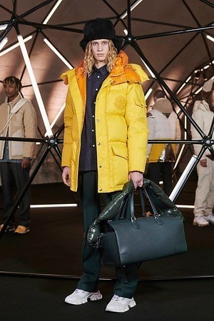 モンクレール ジーニアス 2 モンクレール 1952(MONCLER GENIUS 2 MONCLER 1952) 2019-20年秋冬メンズコレクション  - 写真16