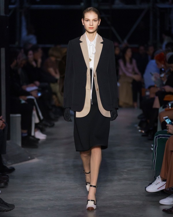 バーバリー 2019-20年秋冬<span>コレクション</span> - 写真52