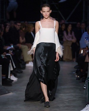 バーバリー(BURBERRY) 2019-20年秋冬ウィメンズコレクション  - 写真73