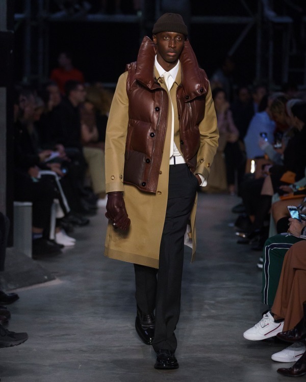 バーバリー(BURBERRY) 2019-20年秋冬メンズコレクション  - 写真27