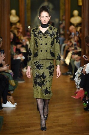 アーデム(ERDEM) 2019-20年秋冬ウィメンズコレクション  - 写真3