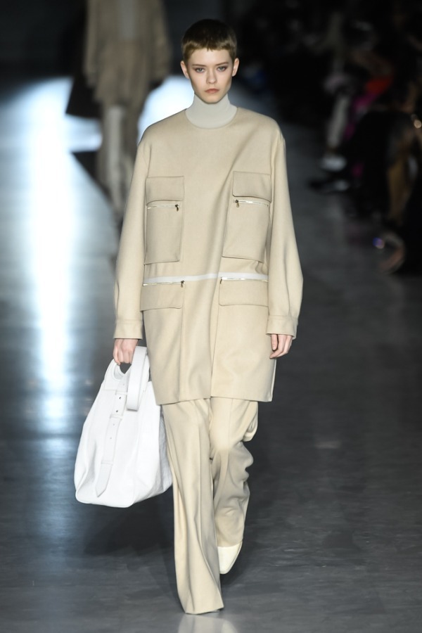 マックスマーラ(Max Mara) 2019-20年秋冬ウィメンズコレクション シルエット - 写真5