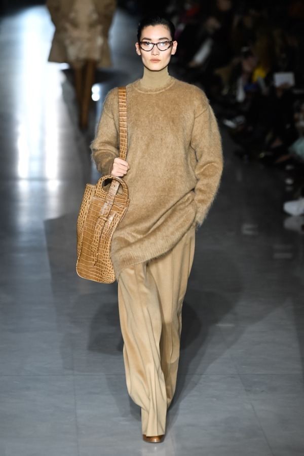 マックスマーラ(Max Mara) 2019-20年秋冬ウィメンズコレクション  - 写真15