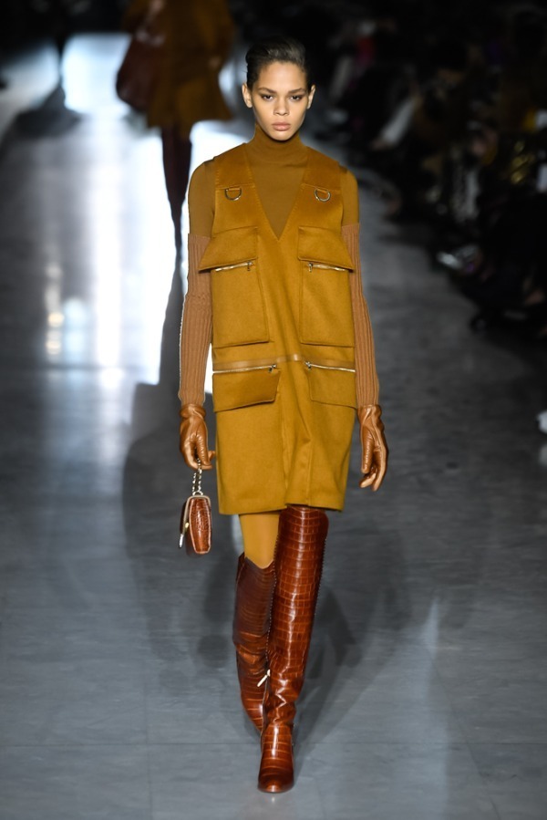 マックスマーラ(Max Mara) 2019-20年秋冬ウィメンズコレクション シルエット - 写真16