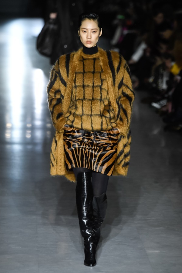 マックスマーラ(Max Mara) 2019-20年秋冬ウィメンズコレクション シルエット - 写真27