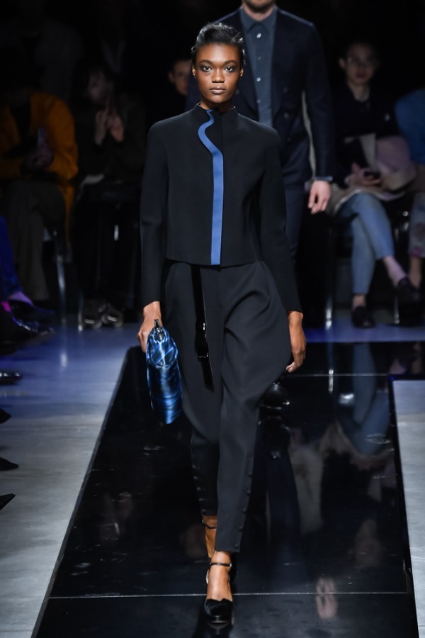 ジョルジオ アルマーニ 2019-20年秋冬<span>コレクション</span> - 写真1