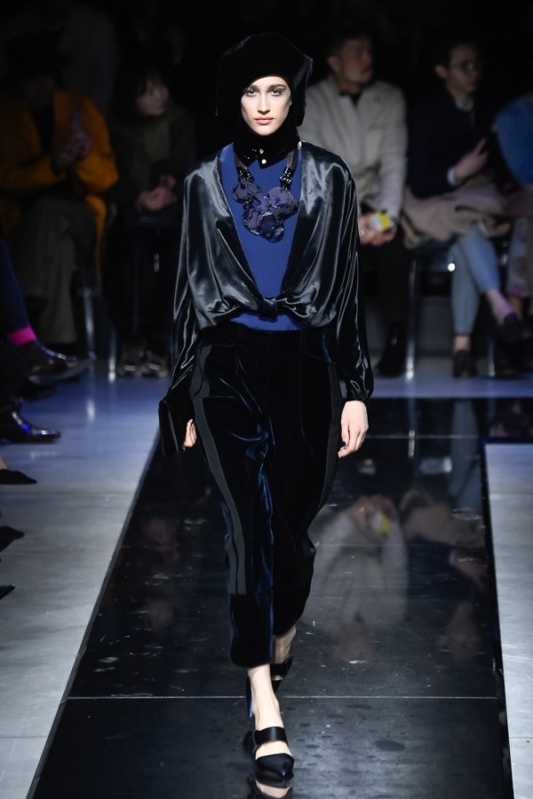 ジョルジオ アルマーニ(Giorgio Armani) 2019-20年秋冬ウィメンズコレクション  - 写真11