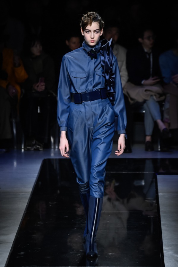 ジョルジオ アルマーニ(Giorgio Armani) 2019-20年秋冬ウィメンズコレクション  - 写真31