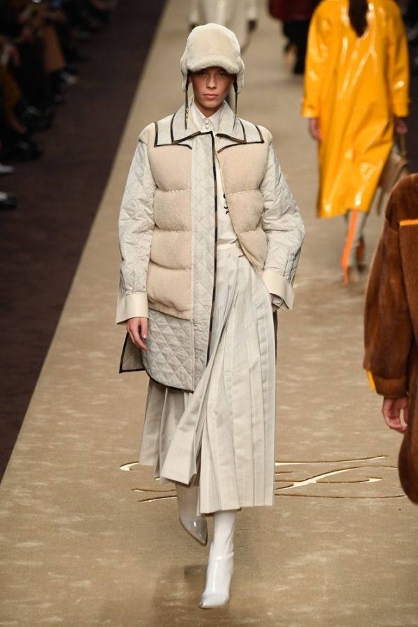 フェンディ 2019-20年秋冬<span>コレクション</span> - 写真30