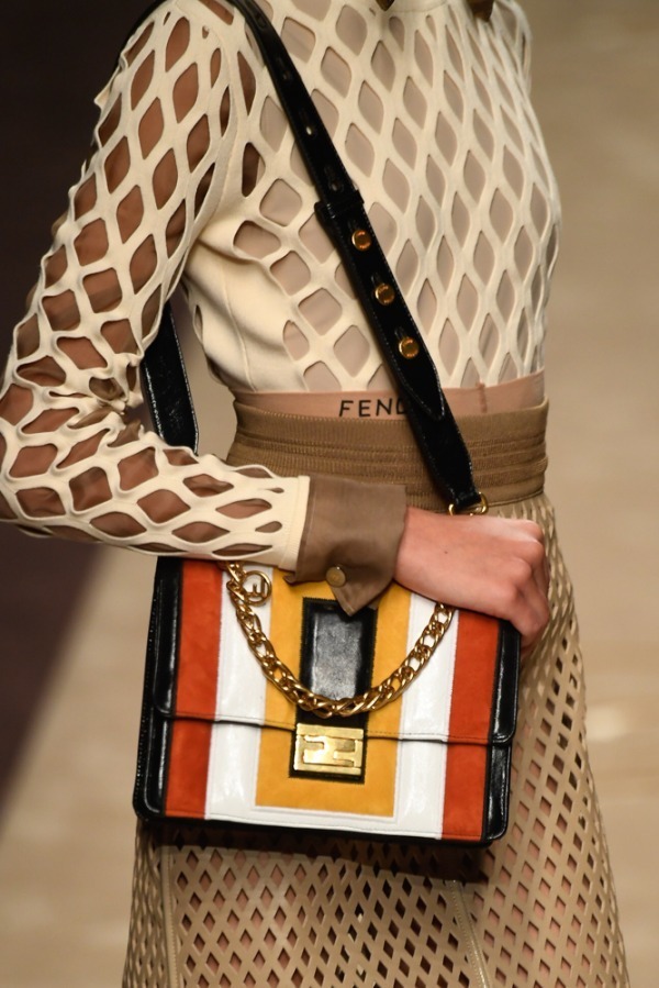 フェンディ(FENDI) 2019-20年秋冬ウィメンズコレクション  - 写真36