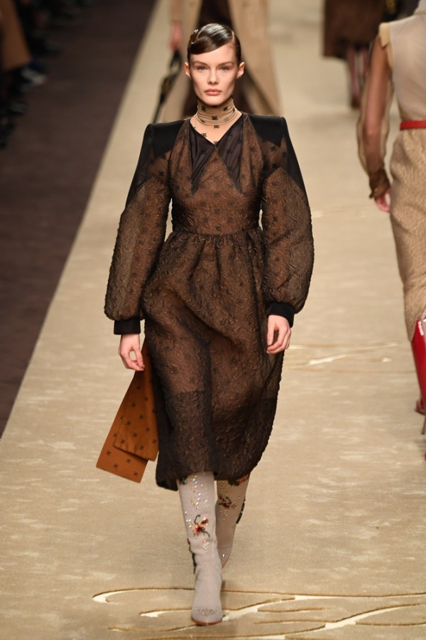 フェンディ 2019-20年秋冬<span>コレクション</span> - 写真59