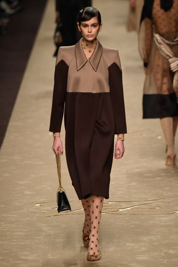 フェンディ 2019-20年秋冬<span>コレクション</span> - 写真65