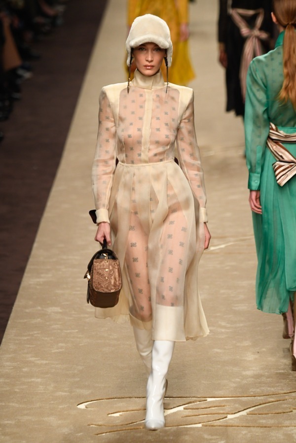 フェンディ 2019-20年秋冬<span>コレクション</span> - 写真69