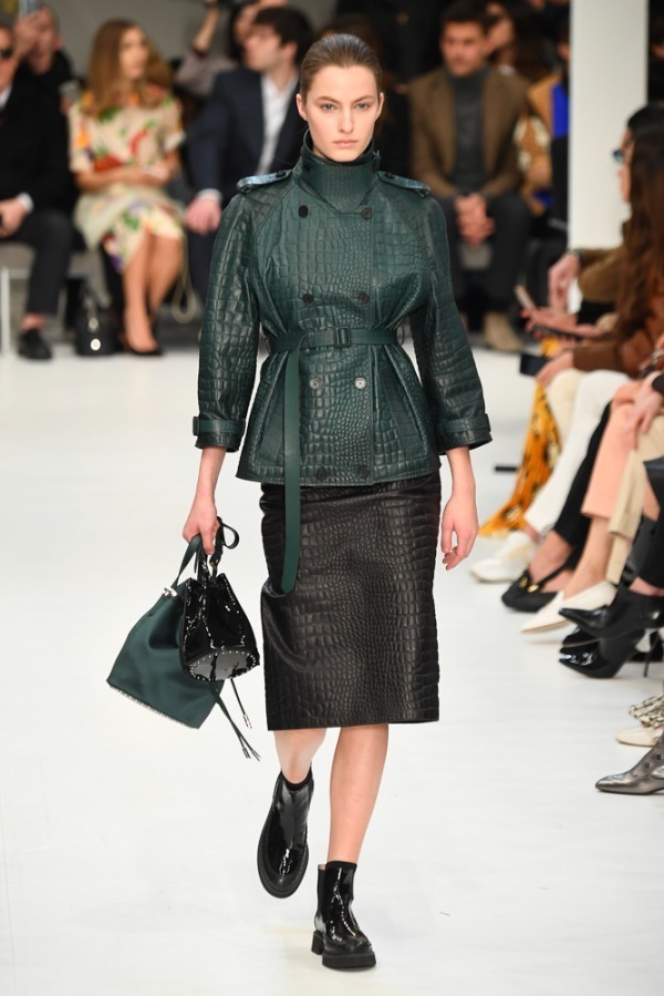 トッズ(TOD'S) 2019-20年秋冬ウィメンズコレクション  - 写真25