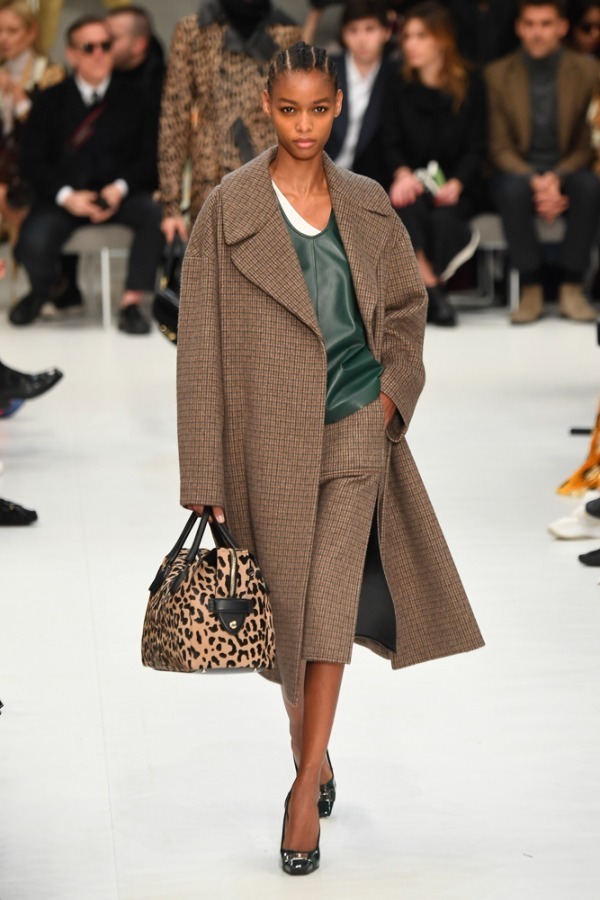 トッズ(TOD'S) 2019-20年秋冬ウィメンズコレクション  - 写真29