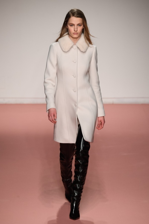 定価30万 Blumarine ブルマリン イタリア ファー ニット ライダース 定価30万 Blumarine ブルマリン イタリア ファー ニット ライダース