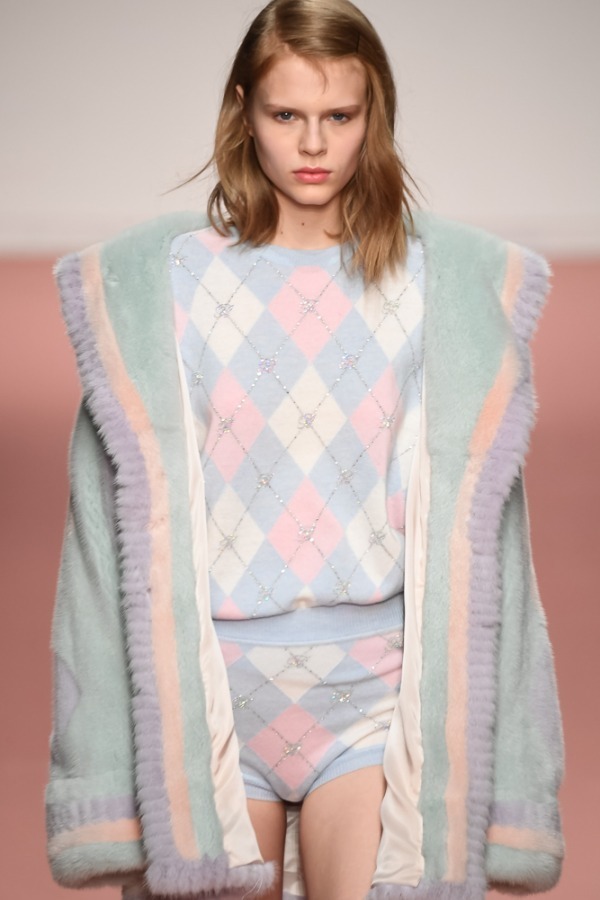 Blumarine ニット ブルマリン Blumarine(ブルマリン) ニット通販 90件目～｜woollen online