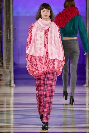 ヨハン クー ゴールドレーベル(Johan Ku GoLd Label) 2019-20年秋冬ウィメンズコレクション  - 写真5