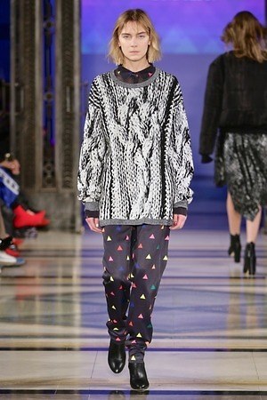 ヨハン クー ゴールドレーベル(Johan Ku GoLd Label) 2019-20年秋冬ウィメンズコレクション  - 写真10