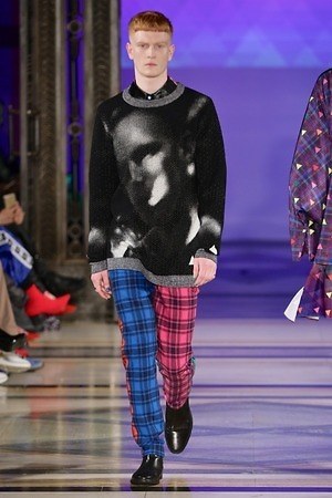 ヨハン クー ゴールドレーベル(Johan Ku GoLd Label) 2019-20年秋冬ウィメンズコレクション  - 写真19