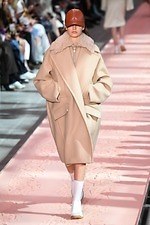 スポーツマックス 2019-20年秋冬コレクション - "未来のクラシシズム"を探求｜写真54