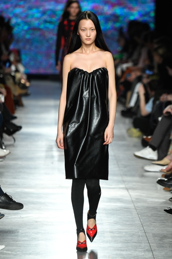 エムエスジーエム 2019-20年秋冬｜ チューブトップ