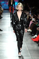 MSGM 2019-20年秋冬ウィメンズコレクション - ポップなハートに心躍らせて｜写真7