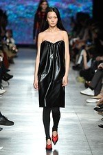 MSGM 2019-20年秋冬ウィメンズコレクション - ポップなハートに心躍らせて｜写真9