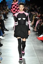 MSGM 2019-20年秋冬ウィメンズコレクション - ポップなハートに心躍らせて｜写真21