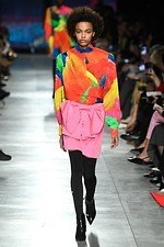 MSGM 2019-20年秋冬ウィメンズコレクション - ポップなハートに心躍らせて｜写真24