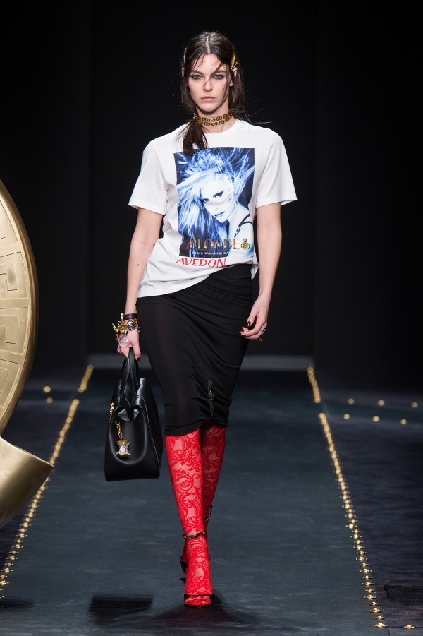 ヴェルサーチェ(VERSACE) 2019-20年秋冬ウィメンズコレクション  - 写真14