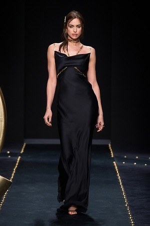 ヴェルサーチェ 2019年秋冬ウィメンズコレクション - ラグジュアリーとグランジの融合｜写真60