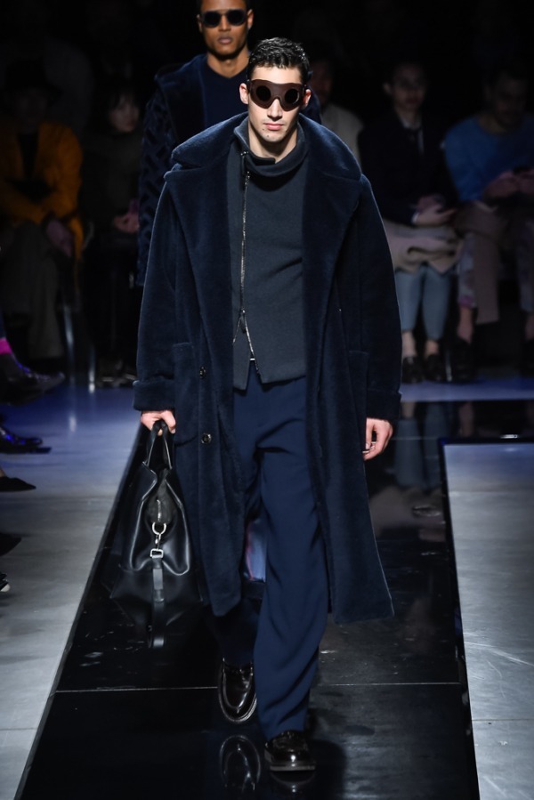 ジョルジオ アルマーニ(Giorgio Armani) 2019-20年秋冬メンズコレクション  - 写真25