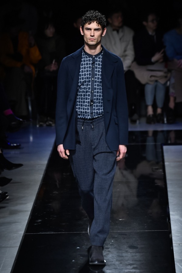 ジョルジオ アルマーニ(Giorgio Armani) 2019-20年秋冬メンズコレクション  - 写真32