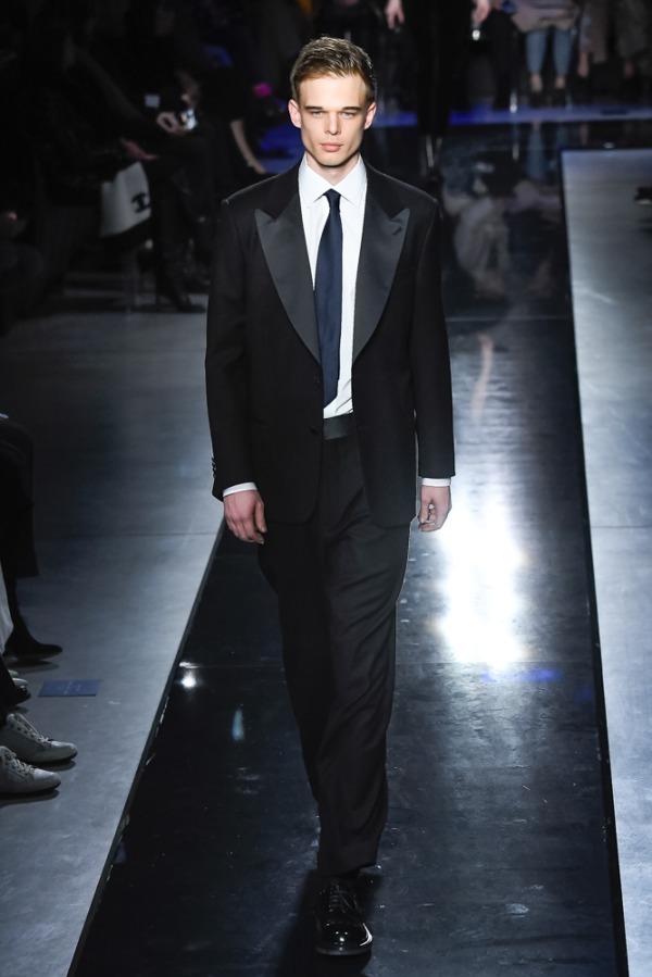 ジョルジオ アルマーニ(Giorgio Armani) 2019-20年秋冬メンズコレクション  - 写真50