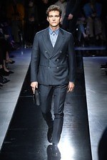 ジョルジオ アルマーニ 2019年秋冬メンズコレクション - ブルーに学ぶダンディズム｜写真2