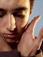 エトセンス 2019-20年秋冬コレクション - 自然の色合わせと、仕掛ける形｜写真16