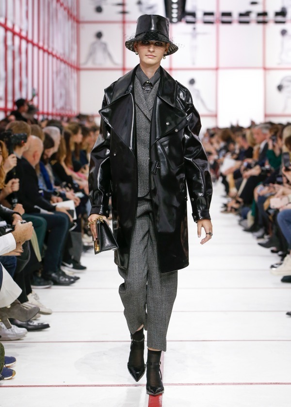 ディオール(DIOR) 2019-20年秋冬ウィメンズコレクション 