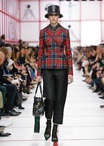 ディオール(DIOR) テディ・ガール｜写真50