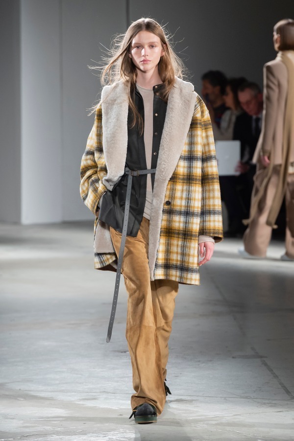 アニオナ(AGNONA) 2019-20年秋冬ウィメンズコレクション  - 写真17