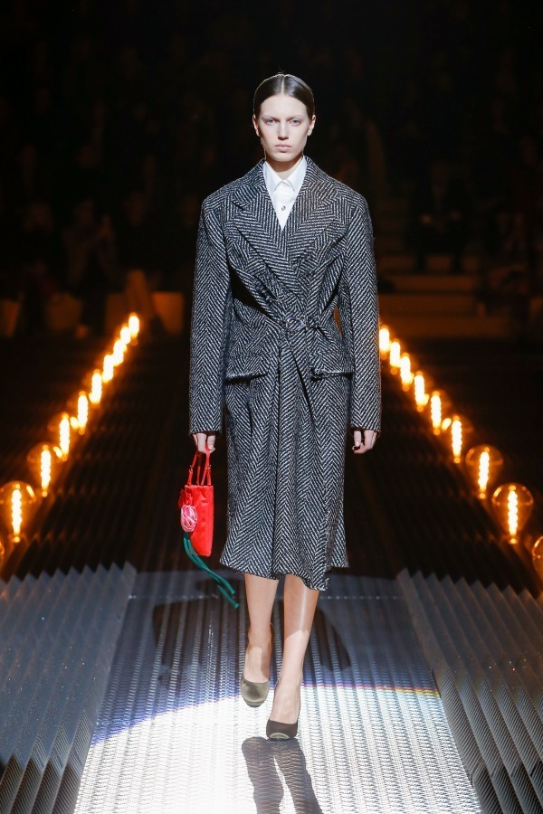 プラダ(PRADA) 2019-20年秋冬ウィメンズコレクション  - 写真18