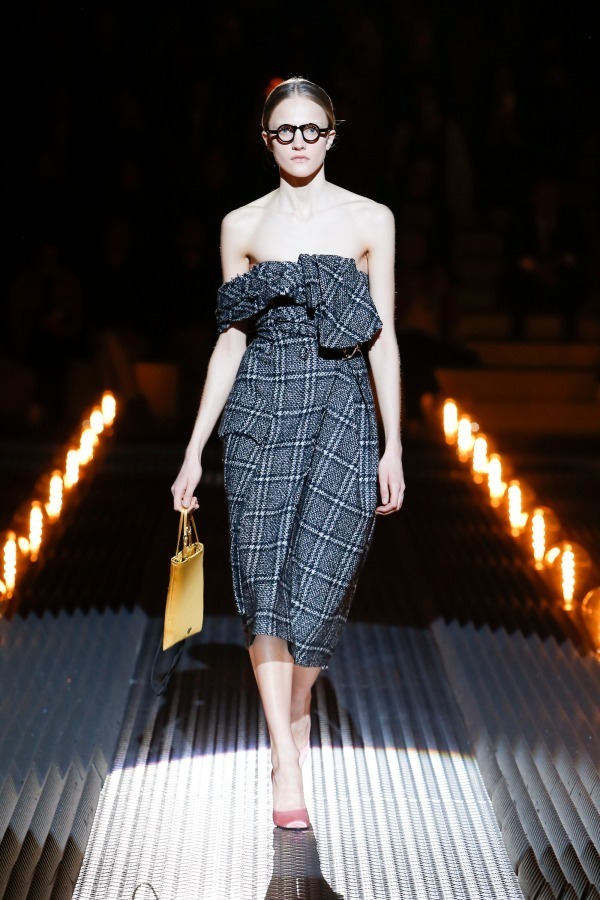 プラダ(PRADA) 2019-20年秋冬ウィメンズコレクション  - 写真22