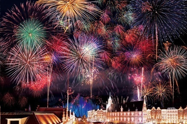 「春の九州一花火大会」