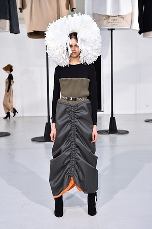 アンリアレイジ(ANREALAGE) 2019-20年秋冬ウィメンズコレクション  - 写真20